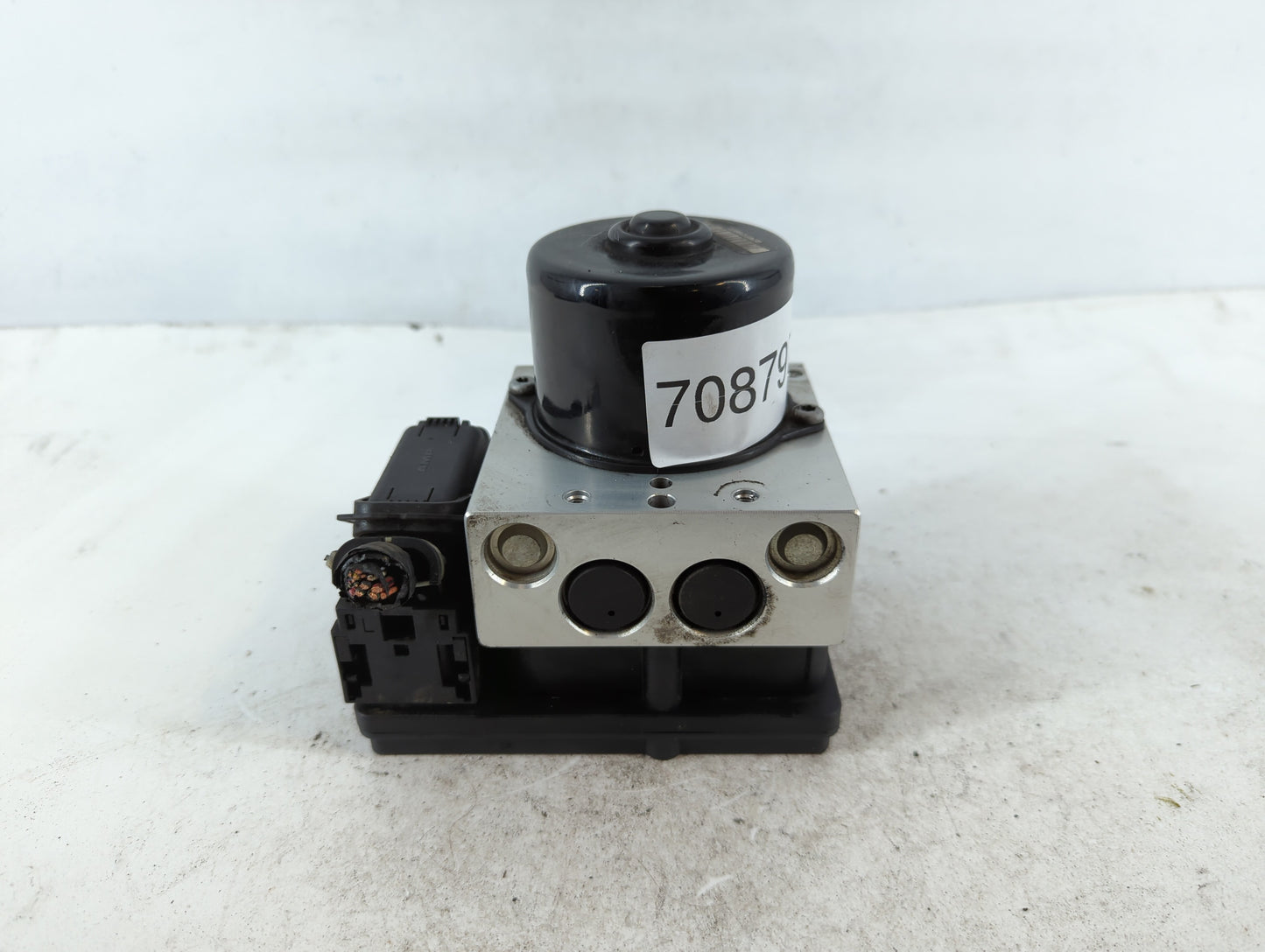 2005-2007 Nissan Murano ABS Pump Control Module Replacement P/N:47660 CB840 Fits Fits 2005 2006 2007 OEM Used Auto Parts - Oemusedautoparts1.com