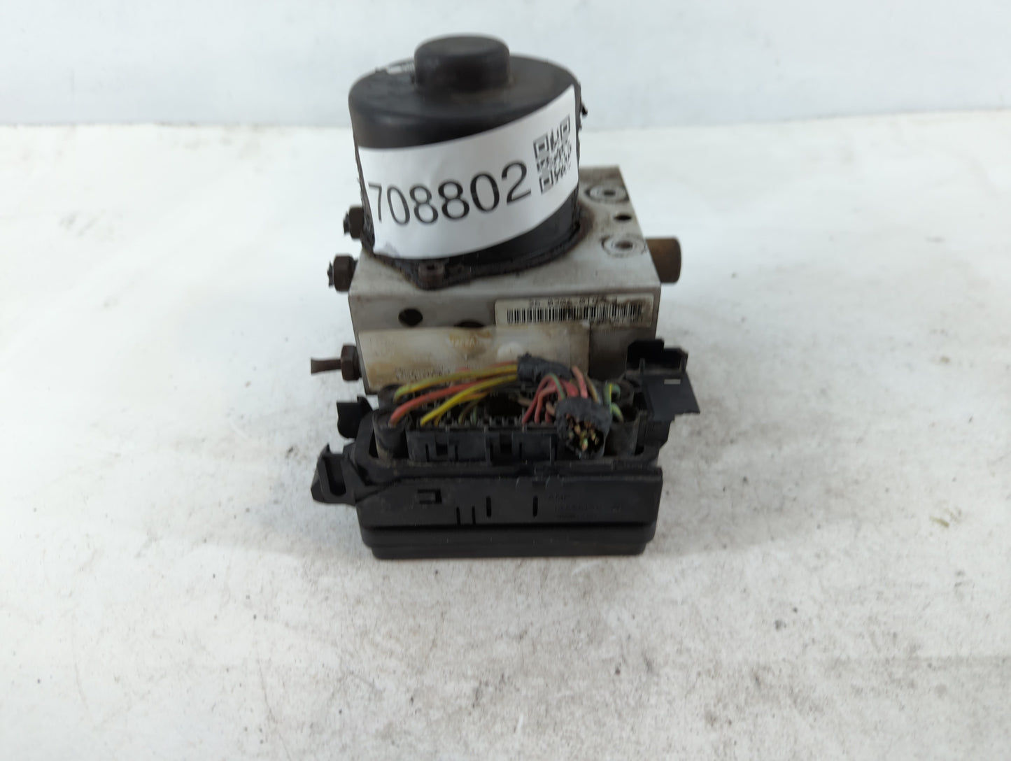 2006 Ford Expedition ABS Pump Control Module Replacement P/N:0206-0187 Fits OEM Used Auto Parts - Oemusedautoparts1.com