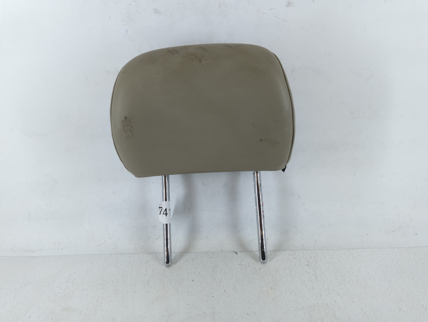 2003-2004 Infiniti G35 Headrest Head Rest Front Driver Passenger Seat Fits Fits 2003 2004 OEM Used Auto Parts - Oemusedautoparts1.com