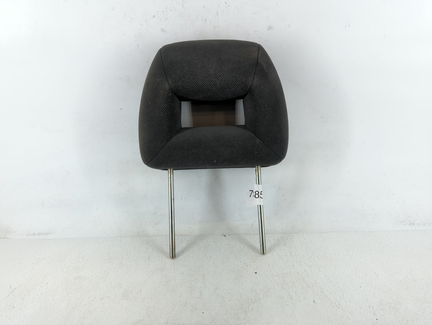 2001-2005 Honda Civic Headrest Head Rest Front Driver Passenger Seat Fits Fits 2001 2002 2003 2004 2005 OEM Used Auto Parts - Oemusedautoparts1.com