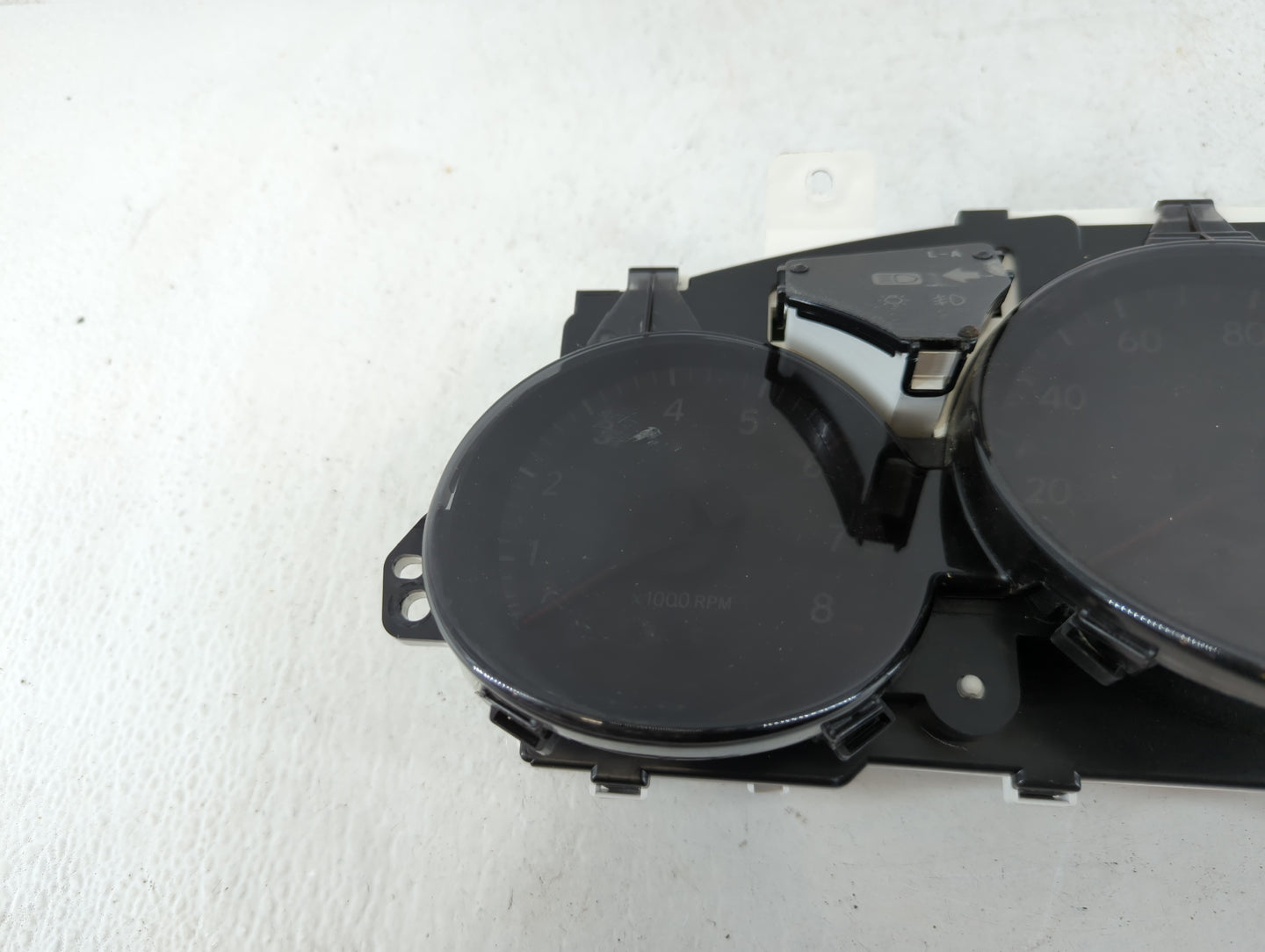 2004-2006 Lexus Es330 Instrument Cluster Speedometer Gauges P/N:257420-7360 83800-33800 Fits Fits 2004 2005 2006 OEM Used Auto Parts - Oemusedautoparts1.com