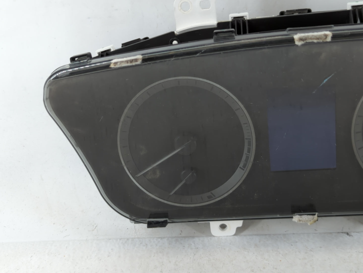2003-2005 Hyundai Sonata Instrument Cluster Speedometer Gauges P/N:94001-C2000 Fits Fits 2003 2004 2005 OEM Used Auto Parts - Oemusedautoparts1.com