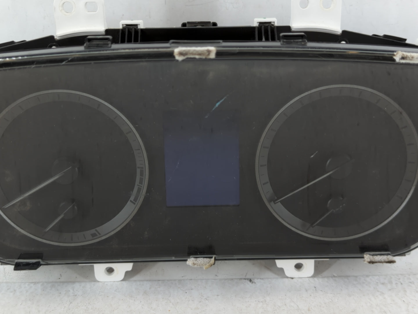 2003-2005 Hyundai Sonata Instrument Cluster Speedometer Gauges P/N:94001-C2000 Fits Fits 2003 2004 2005 OEM Used Auto Parts - Oemusedautoparts1.com