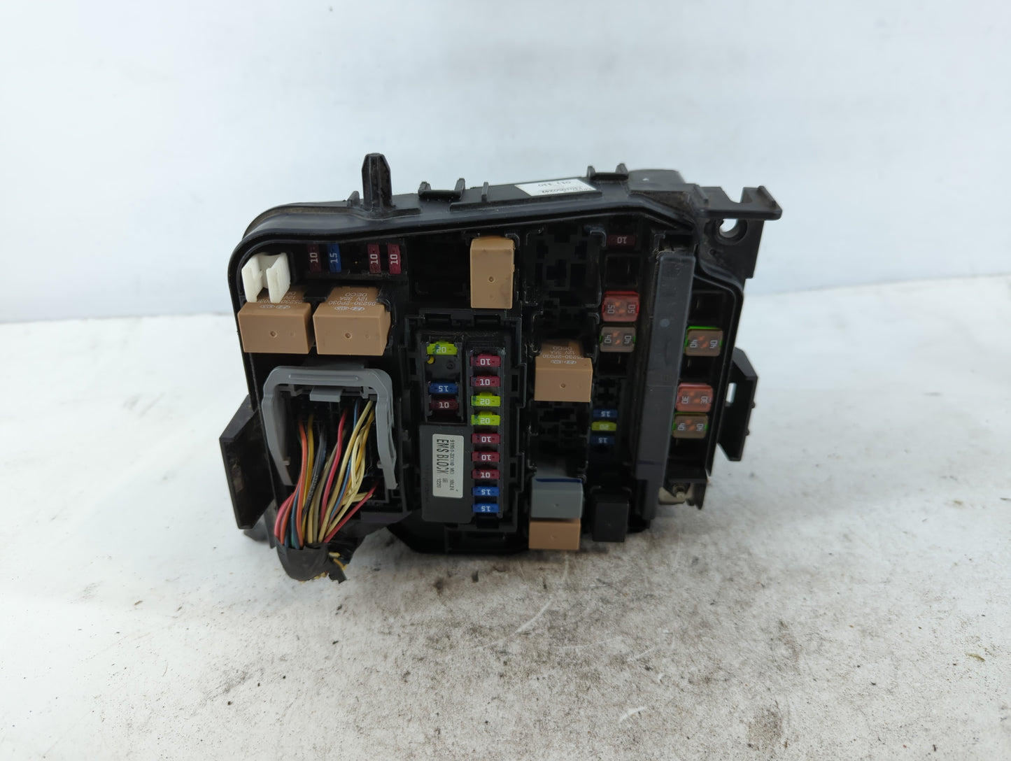 2011-2013 Hyundai Elantra Fusebox Fuse Box Panel Relay Module P/N:1205300323 91951-3X100 Fits Fits 2011 2012 2013 OEM Used Auto Parts - Oemusedautoparts1.com