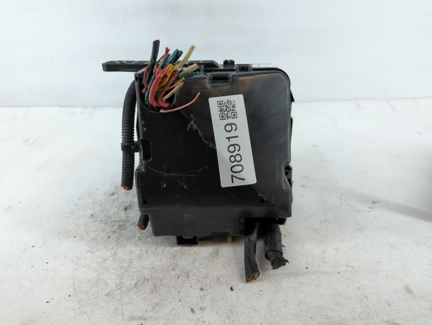 2010-2013 Kia Forte Fusebox Fuse Box Panel Relay Module P/N:1M5600EA92474 Fits Fits 2010 2011 2012 2013 OEM Used Auto Parts - Oemusedautoparts1.com