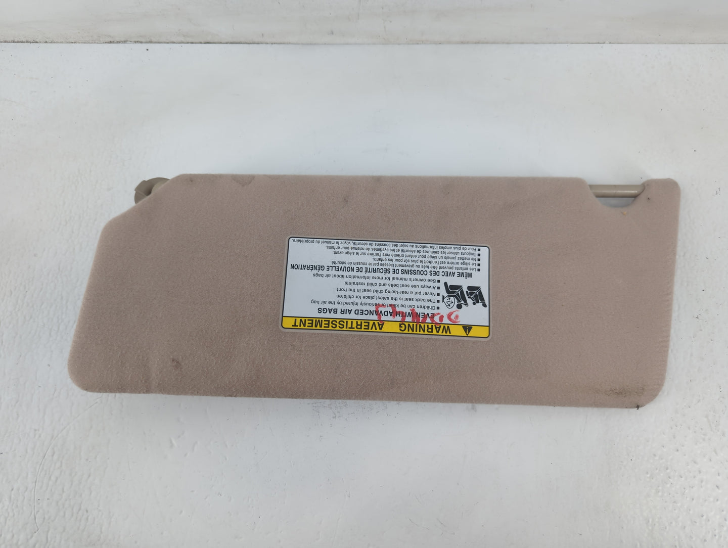 2005-2006 Toyota Camry Sun Visor Shade Replacement Passenger Right Mirror Fits Fits 2005 2006 OEM Used Auto Parts - Oemusedautoparts1.com