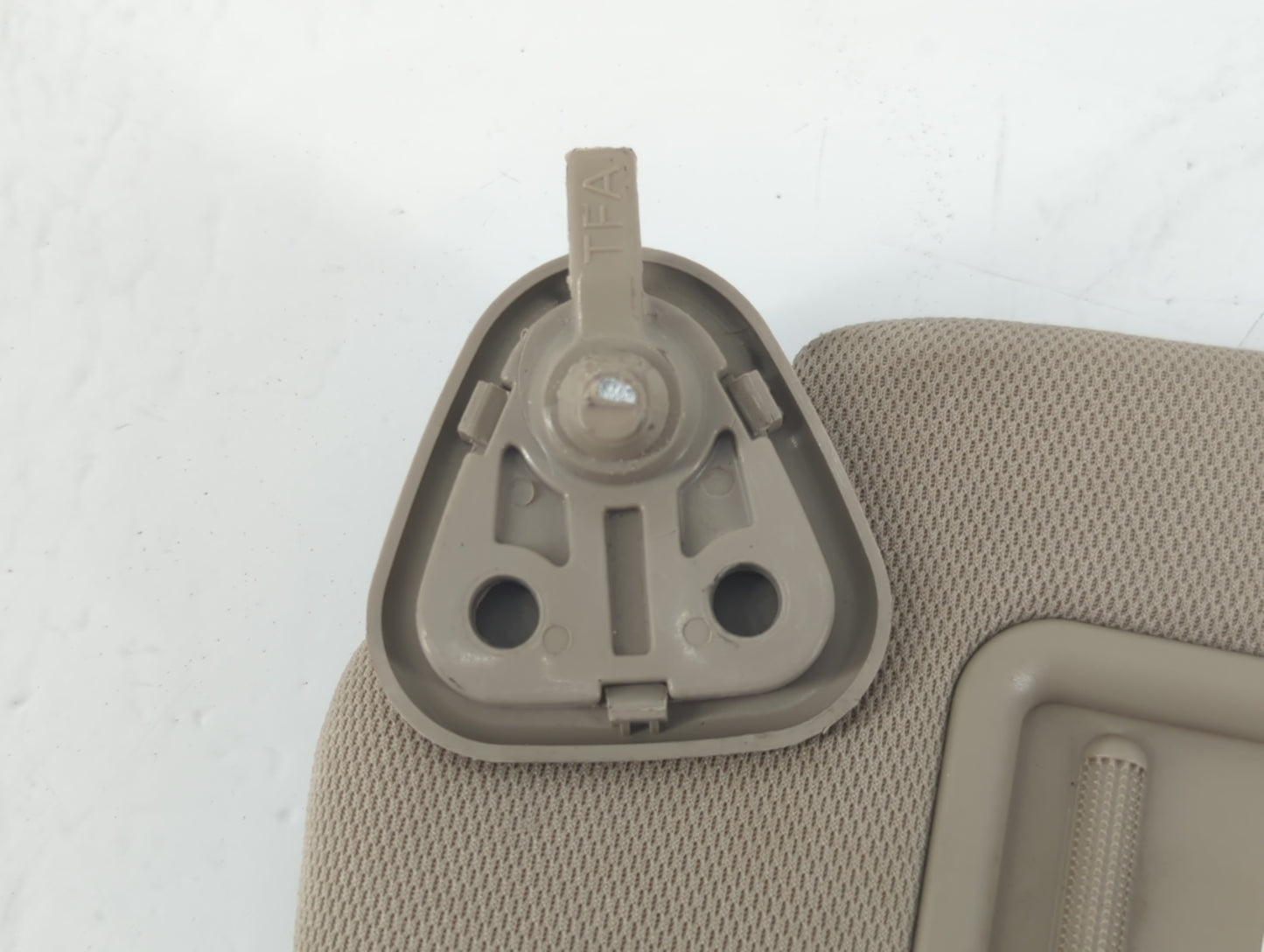 2011-2016 Kia Optima Sun Visor Shade Replacement Driver Left Mirror Fits Fits 2011 2012 2013 2014 2015 2016 OEM Used Auto Parts - Oemusedautoparts1.com