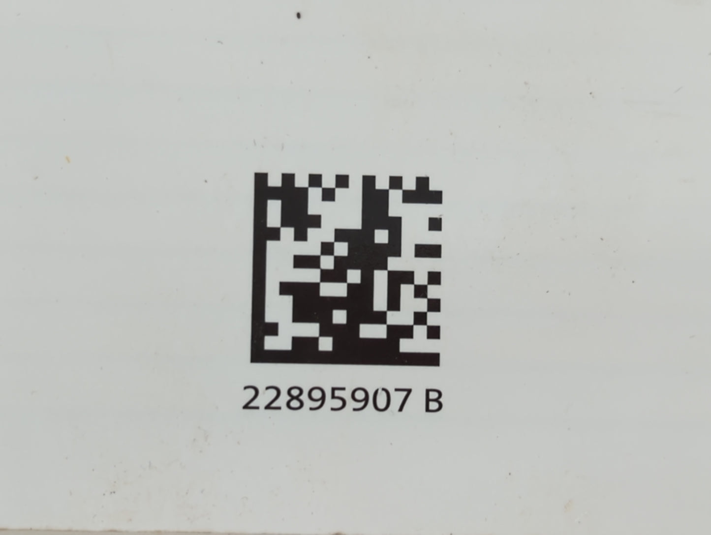 2014 Chevrolet Cruze Owners Manual Book Guide P/N:22895907 B OEM Used Auto Parts - Oemusedautoparts1.com