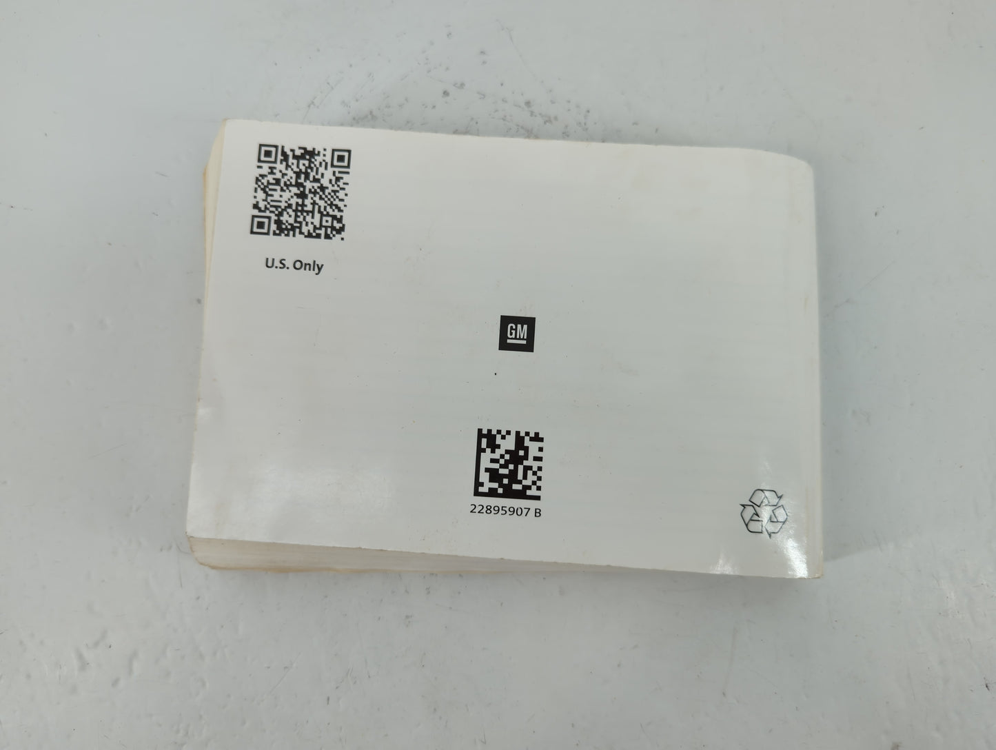 2014 Chevrolet Cruze Owners Manual Book Guide P/N:22895907 B OEM Used Auto Parts - Oemusedautoparts1.com