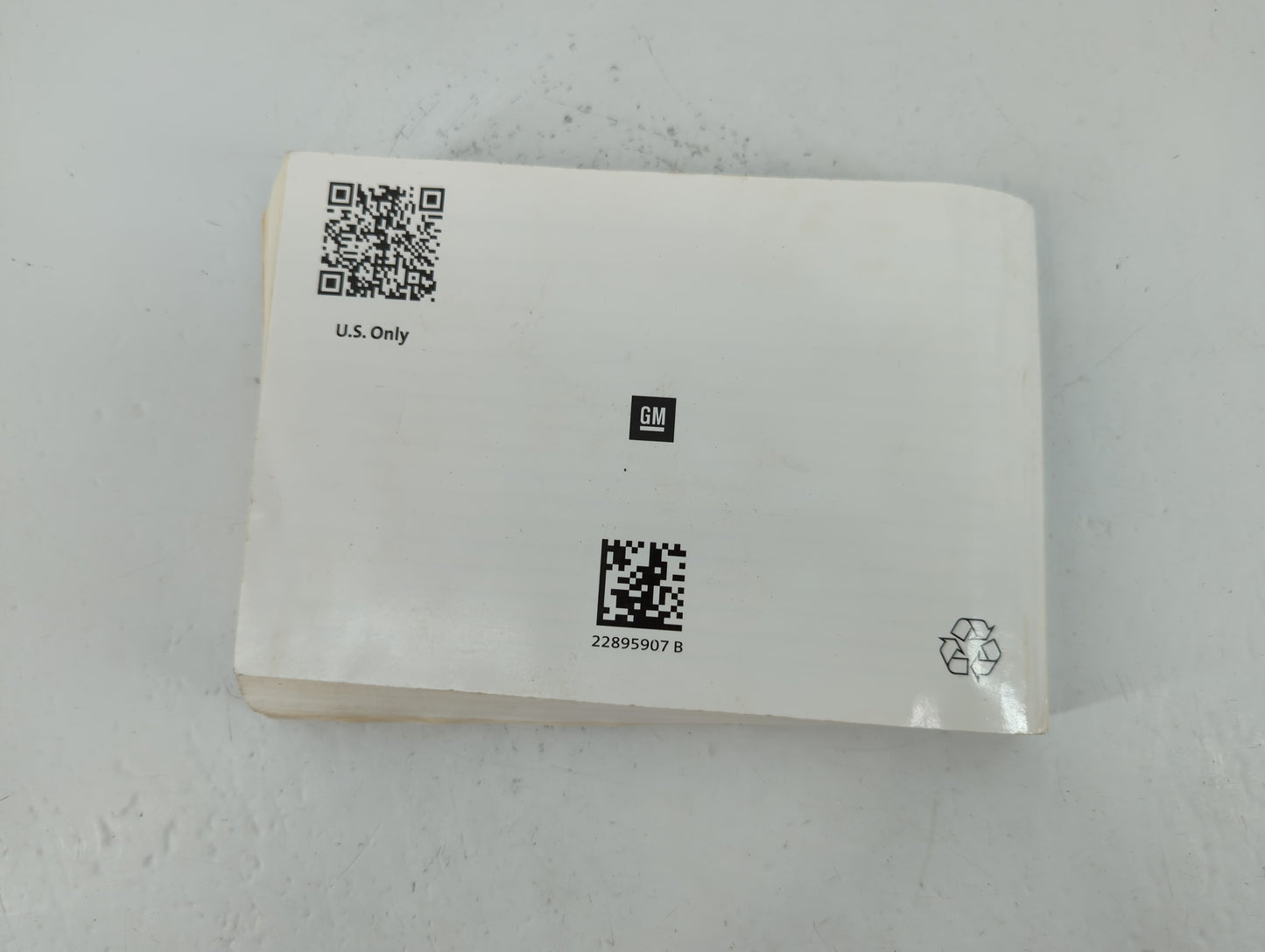 2014 Chevrolet Cruze Owners Manual Book Guide P/N:22895907 B OEM Used Auto Parts - Oemusedautoparts1.com