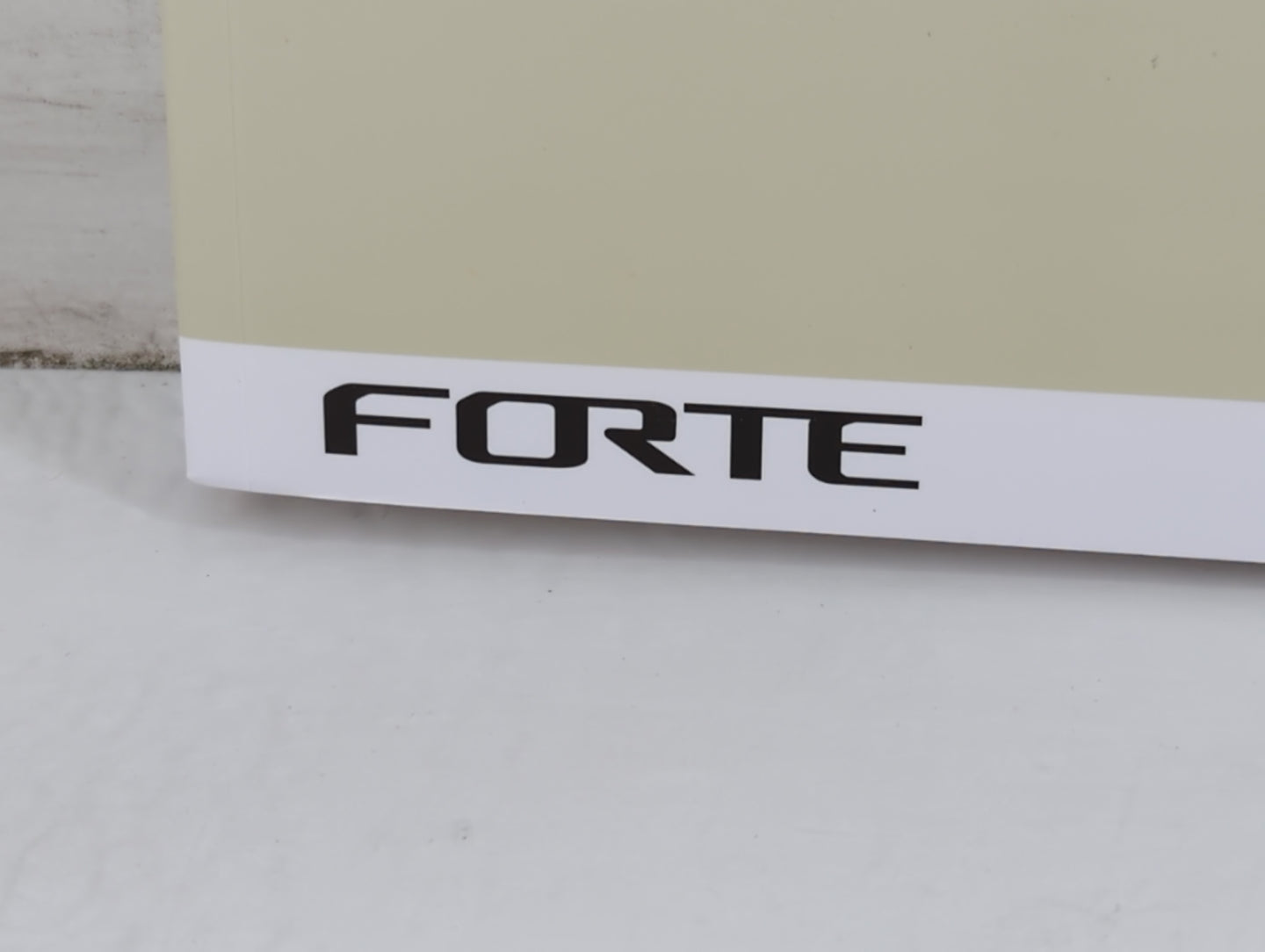 2021 Kia Forte Owners Manual Book Guide P/N:DLS4-EU13B OEM Used Auto Parts - Oemusedautoparts1.com