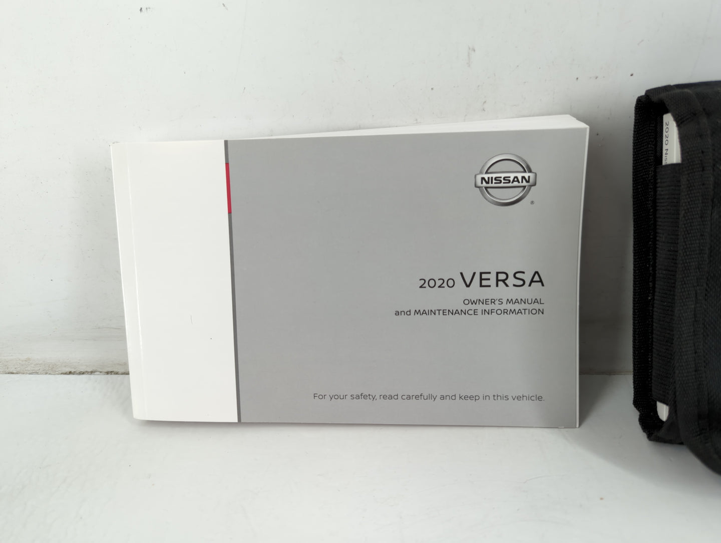 2020 Nissan Versa Owners Manual Book Guide P/N:OM20EM 0N18U0 OEM Used Auto Parts - Oemusedautoparts1.com