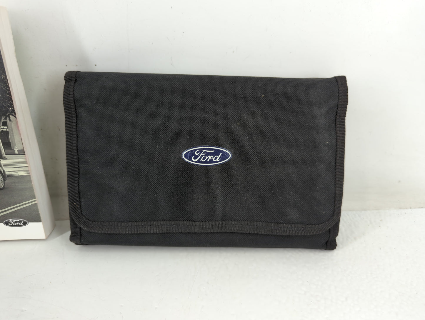 2018 Ford Focus Owners Manual Book Guide P/N:JM5J 19A321 AA OEM Used Auto Parts - Oemusedautoparts1.com