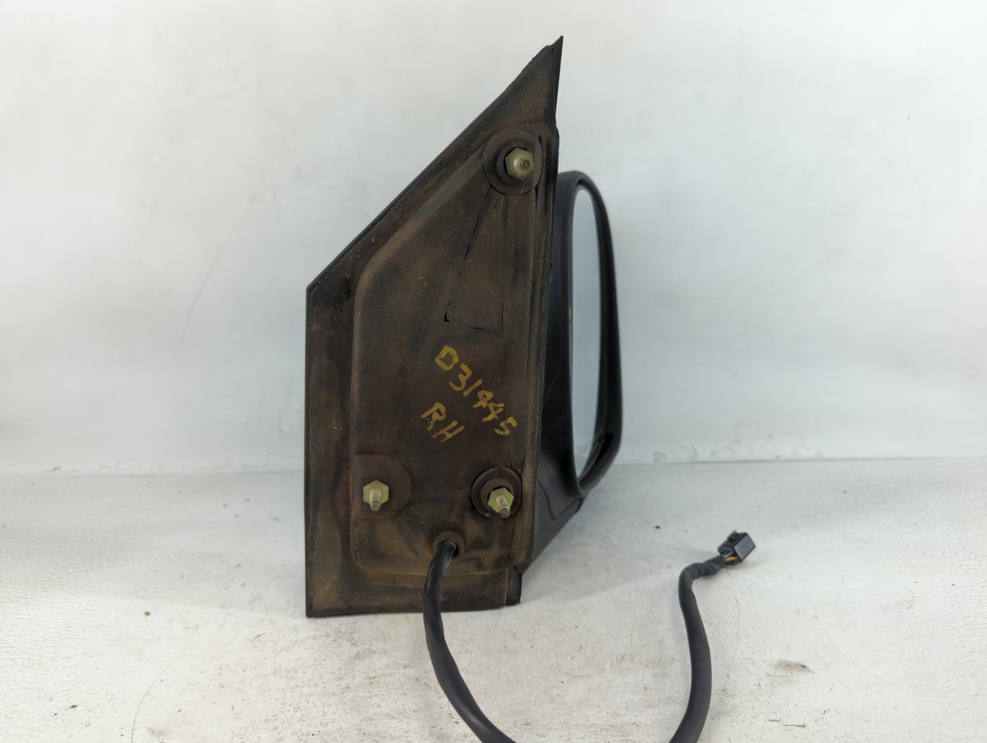 1996-2002 Gmc Savana 1500 Side Mirror Replacement Passenger Right View Door Mirror P/N:83-08100 Fits OEM Used Auto Parts - Oemusedautoparts1.com