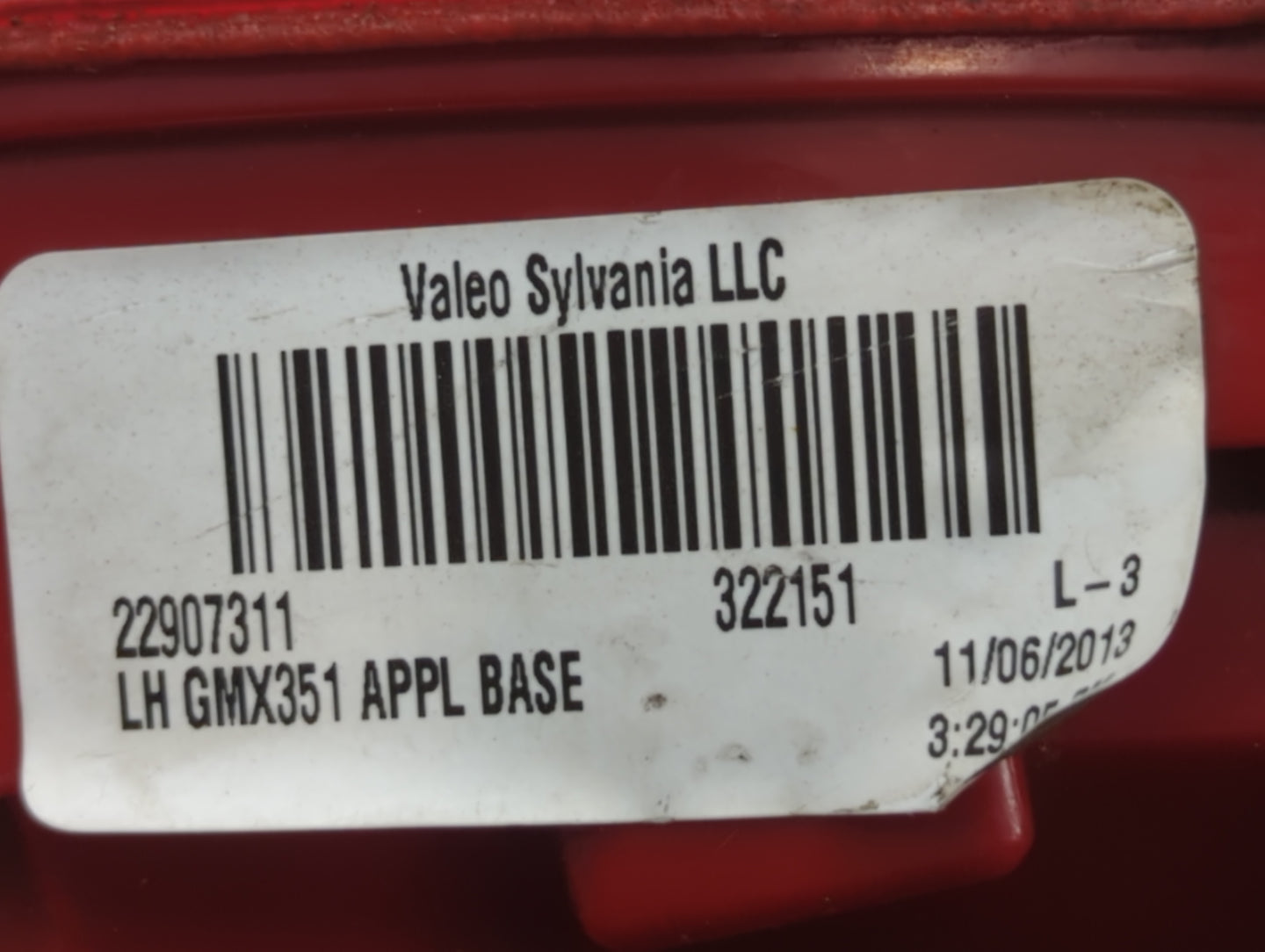 2013-2016 Chevrolet Malibu Tail Light Assembly Driver Left OEM P/N:322151 22907311 Fits Fits 2013 2014 2015 2016 OEM Used Auto Parts - Oemusedautoparts1.com