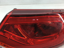 2015-2016 Chrysler 200 Tail Light Assembly Passenger Right OEM P/N:15 UF BSA BDM92402000 Fits Fits 2015 2016 OEM Used Auto Parts