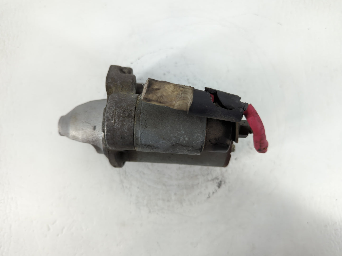 2017-2022 Chrysler Pacifica Car Starter Motor Solenoid OEM P/N:438000-3540 56029818AA Fits Fits 2017 2018 2019 2020 2021 2022 OEM Used Auto Parts - Oemusedautoparts1.com