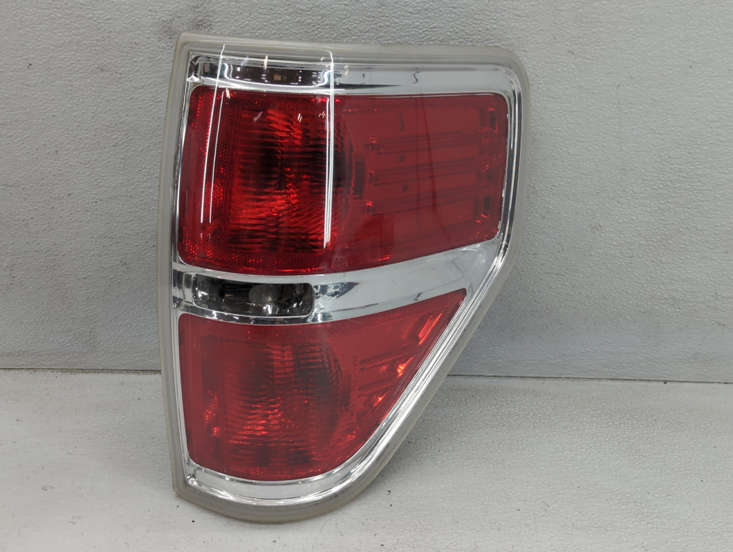 2009-2014 Ford F-150 Tail Light Assembly Passenger Right OEM Fits Fits 2009 2010 2011 2012 2013 2014 OEM Used Auto Parts