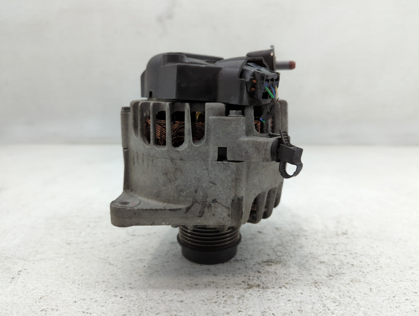 2013-2017 Hyundai Veloster Alternator Replacement Generator Charging Assembly Engine OEM P/N:37300-2B760 2616559 Fits OEM Used Auto Parts - Oemusedautoparts1.com