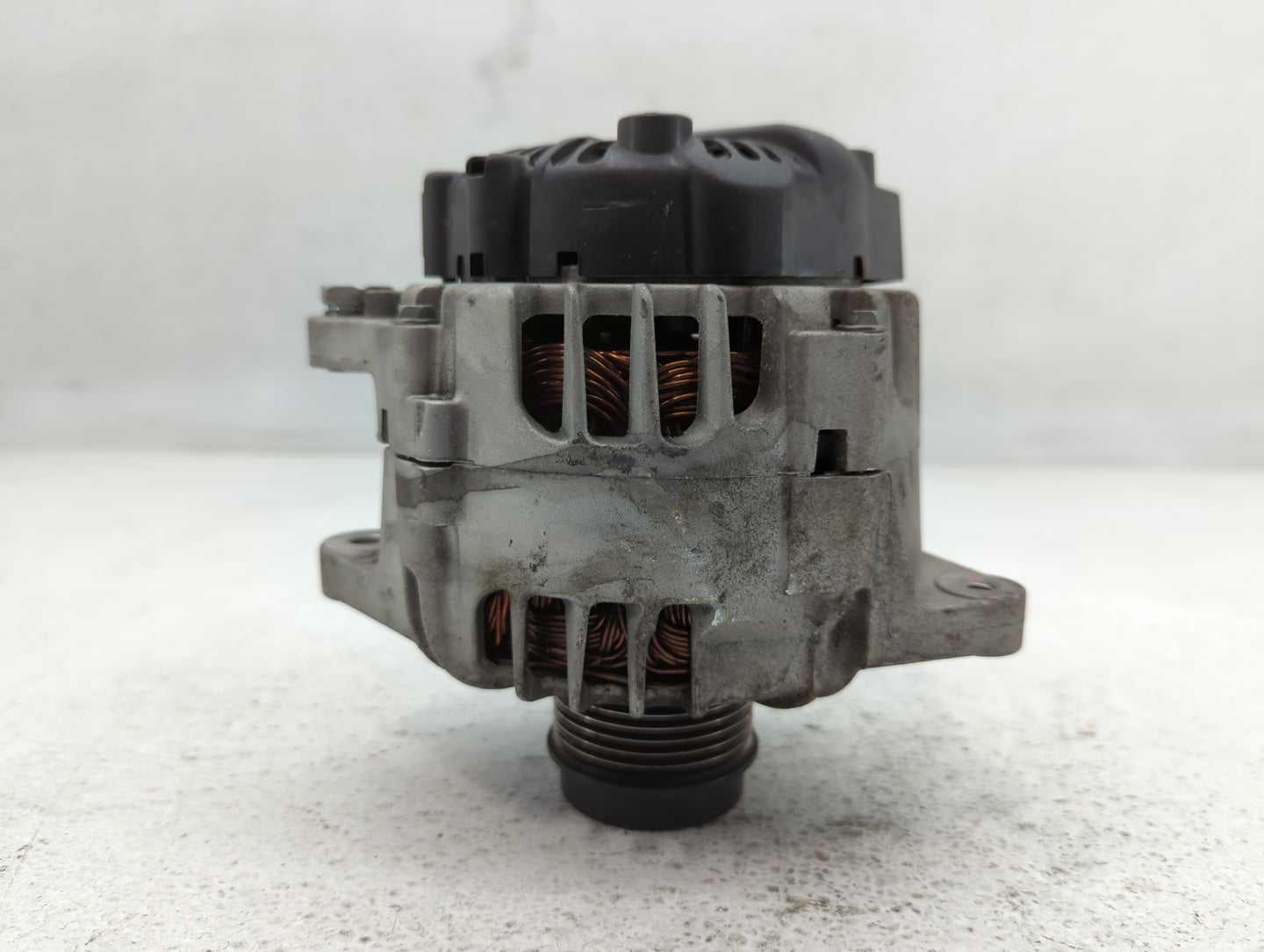 2013-2017 Hyundai Veloster Alternator Replacement Generator Charging Assembly Engine OEM P/N:37300-2B760 2616559 Fits OEM Used Auto Parts - Oemusedautoparts1.com