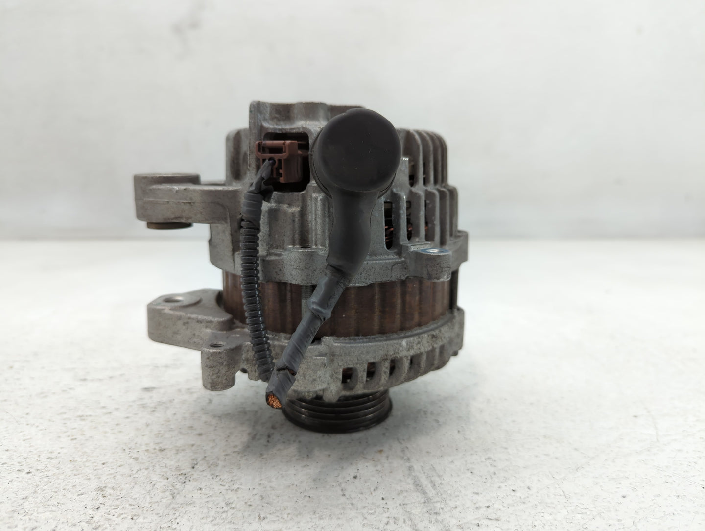 2019-2022 Honda Hr-V Alternator Replacement Generator Charging Assembly Engine OEM P/N:A5TJ0891ZC87 Fits Fits 2019 2020 2021 2022 OEM Used Auto Parts - Oemusedautoparts1.com
