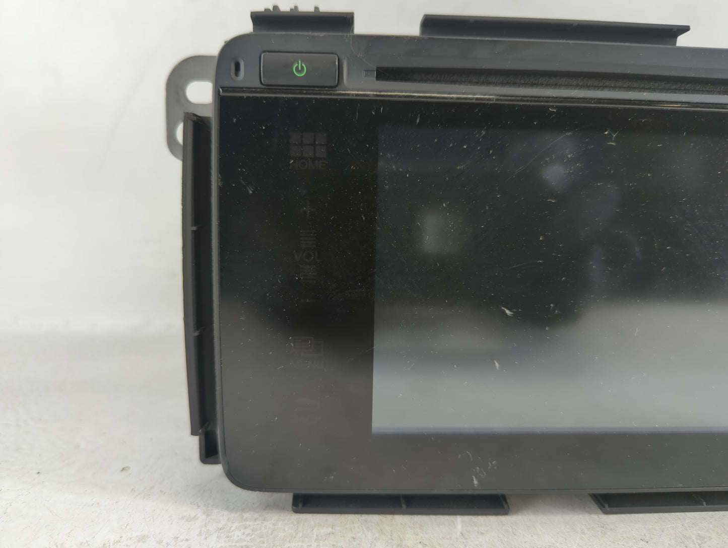 2017 Honda Hr-V Radio AM FM Cd Player Receiver Replacement P/N:39100-T7W-A210-M1 Fits OEM Used Auto Parts - Oemusedautoparts1.com