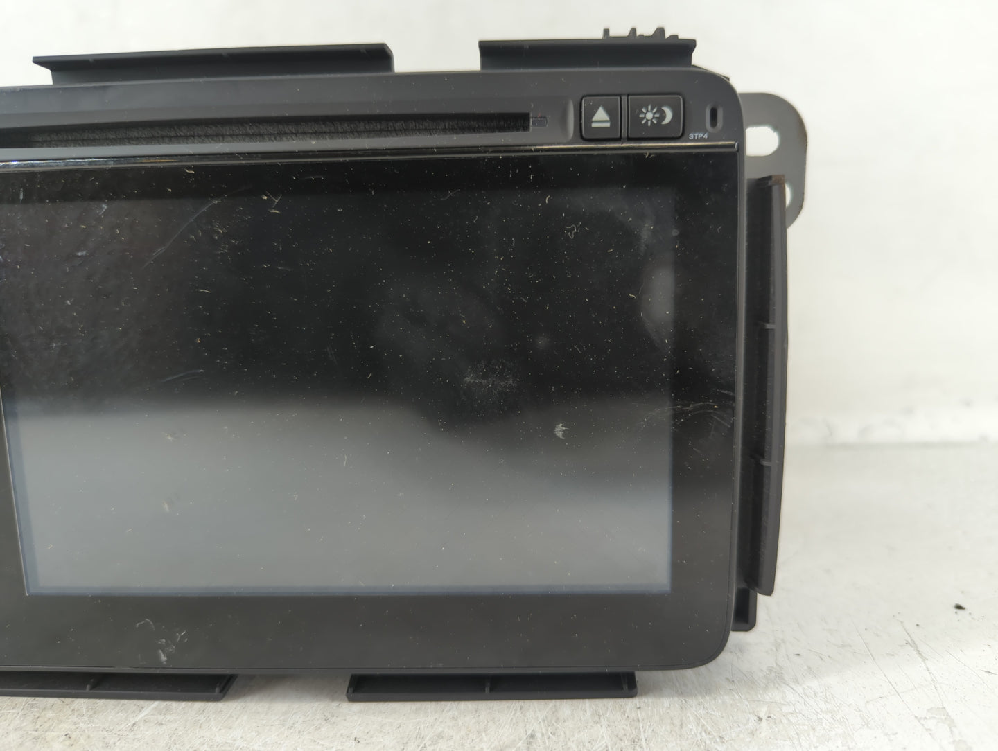 2017 Honda Hr-V Radio AM FM Cd Player Receiver Replacement P/N:39100-T7W-A210-M1 Fits OEM Used Auto Parts - Oemusedautoparts1.com