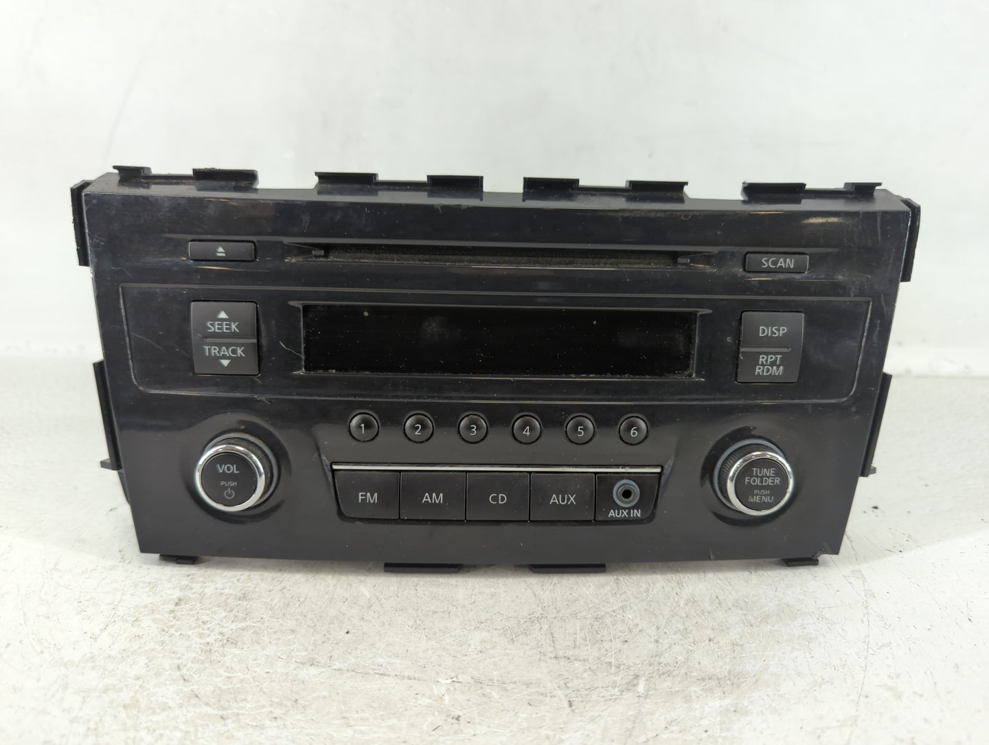 2013-2015 Nissan Altima Radio AM FM Cd Player Receiver Replacement P/N:28185 3TB0G Fits Fits 2013 2014 2015 OEM Used Auto Parts - Oemusedautoparts1.com