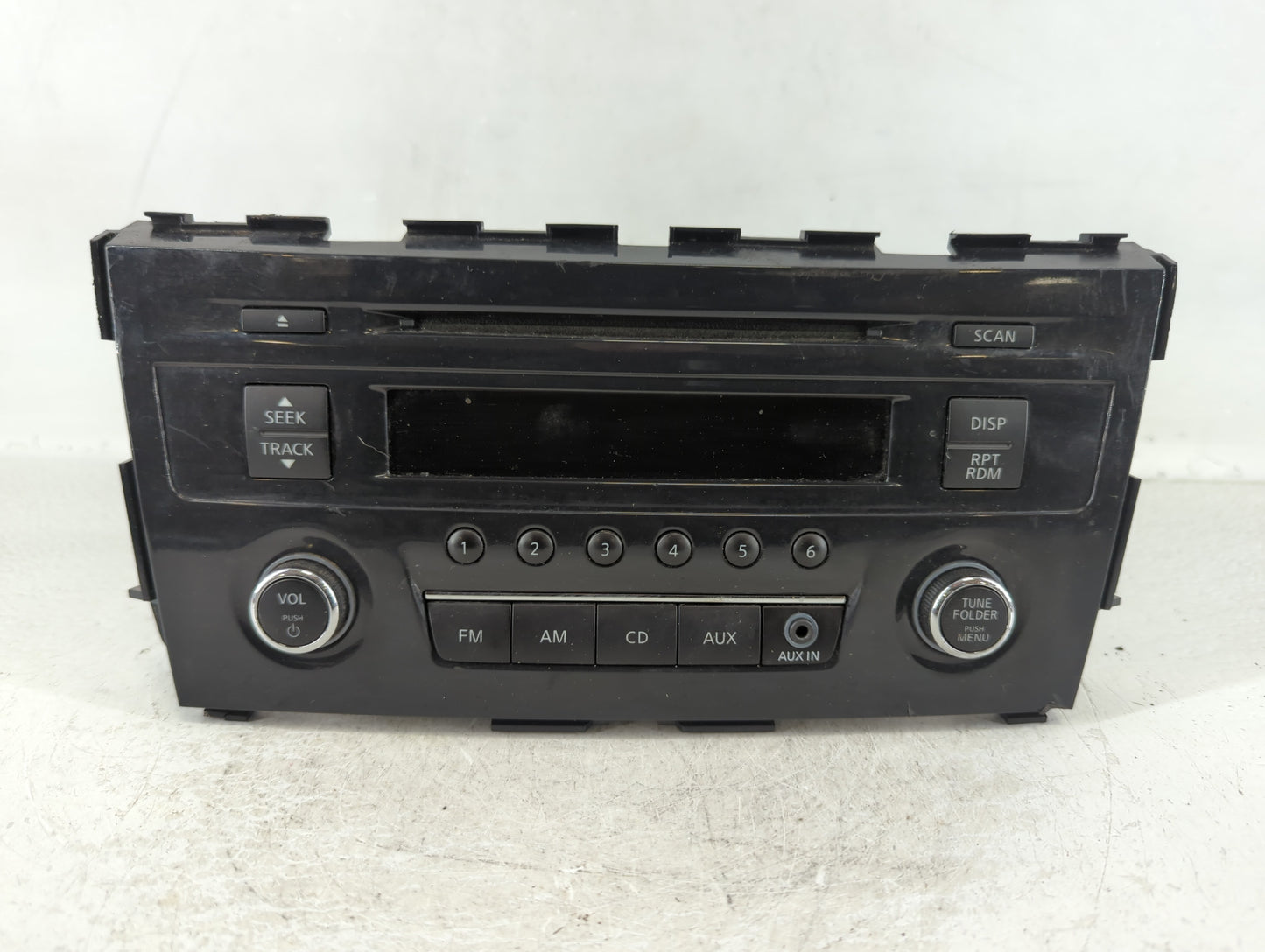2013-2015 Nissan Altima Radio AM FM Cd Player Receiver Replacement P/N:28185 3TB0G Fits Fits 2013 2014 2015 OEM Used Auto Parts - Oemusedautoparts1.com