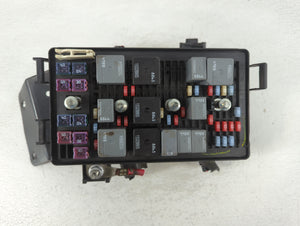 2006-2008 Pontiac Grand Prix Fusebox Fuse Box Panel Relay Module Fits Fits 2006 2007 2008 OEM Used Auto Parts