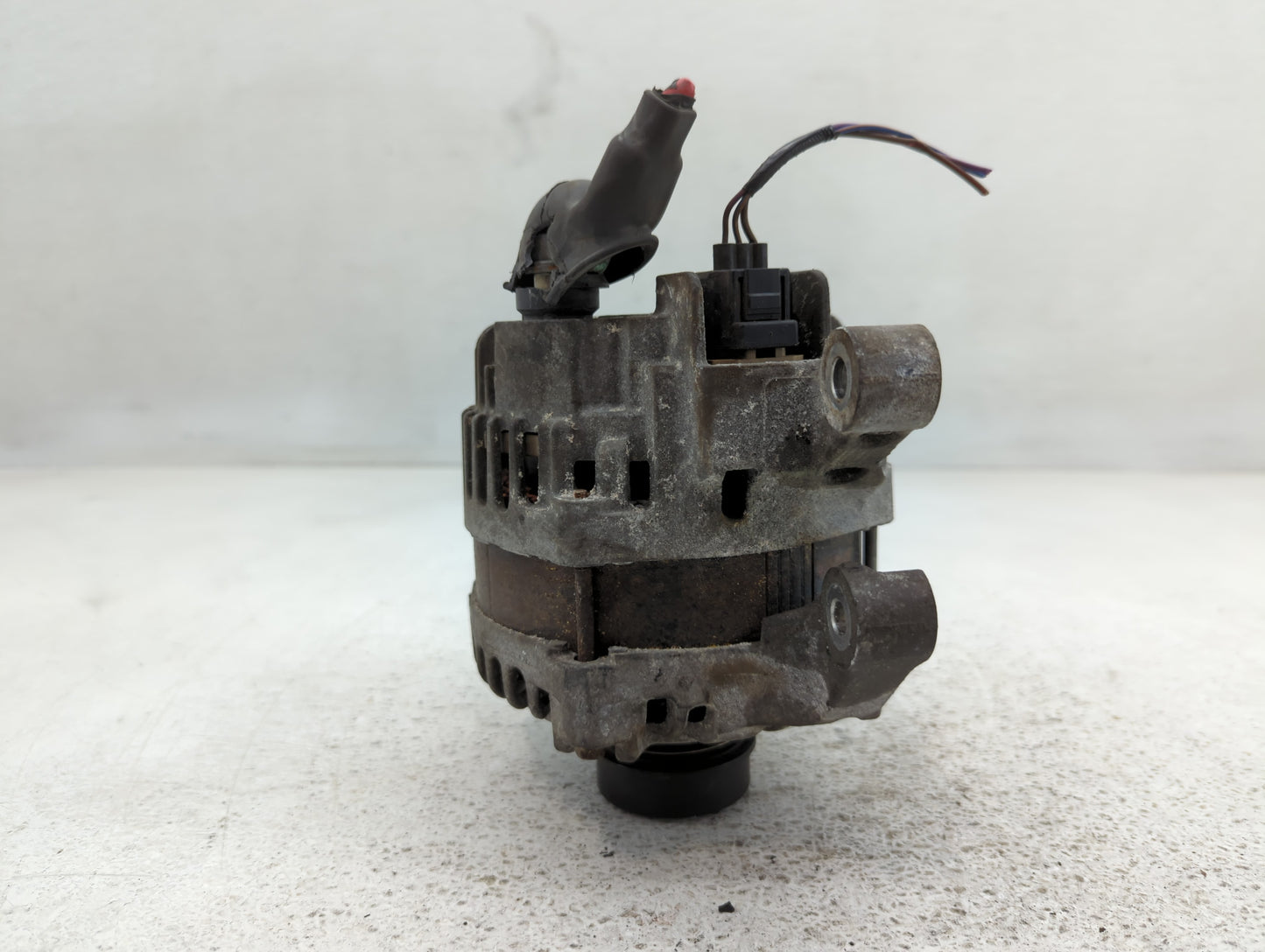 2013-2020 Ford Fusion Alternator Replacement Generator Charging Assembly Engine OEM P/N:DS7T-10300-HA Fits OEM Used Auto Parts - Oemusedautoparts1.com