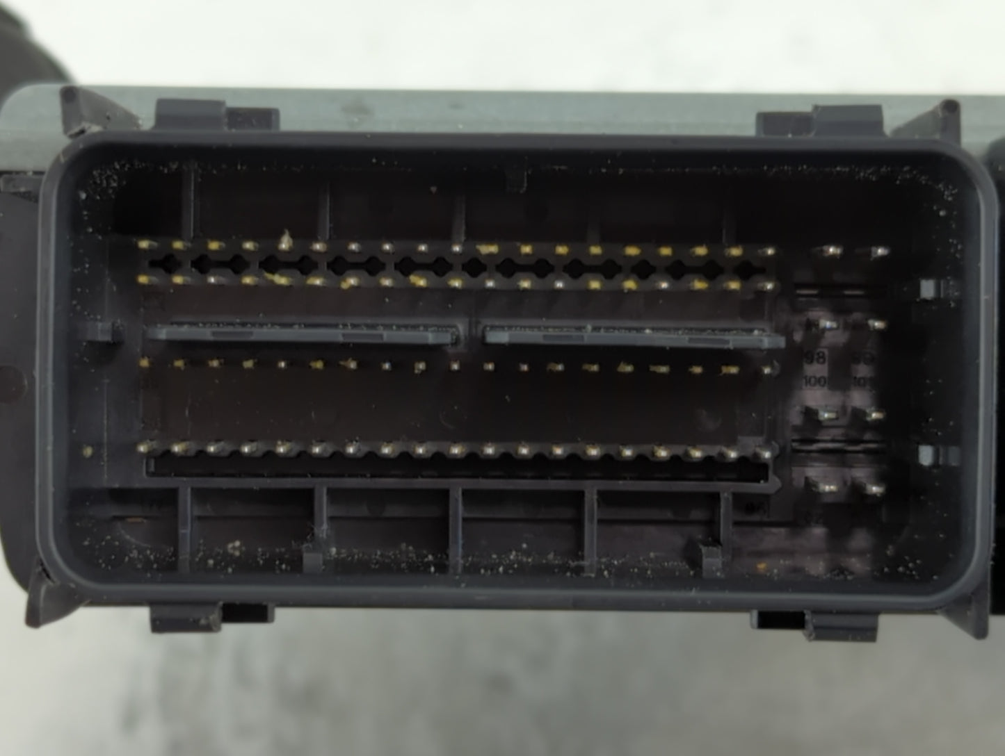 2017-2019 Ford Escape PCM Engine Control Computer ECU ECM PCU OEM P/N:HJ5A-12A560-MA Fits Fits 2017 2018 2019 OEM Used Auto Parts - Oemusedautoparts1.com