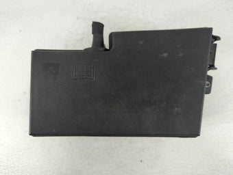 compare product 2018 Ford Escape Fusebox Fuse Box Panel Relay Module P/N:E02345500 AV6T-14A067-AD Fits OEM Used Auto Parts