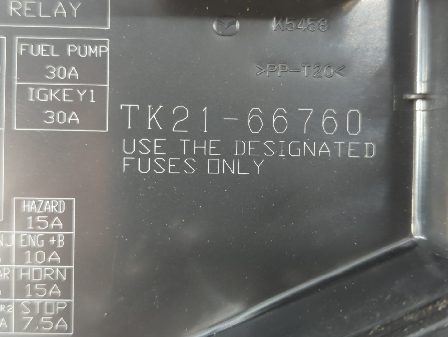 2013-2015 Mazda Cx-9 Fusebox Fuse Box Panel Relay Module P/N:TK21-66760 Fits Fits 2013 2014 2015 OEM Used Auto Parts - Oemusedautoparts1.com