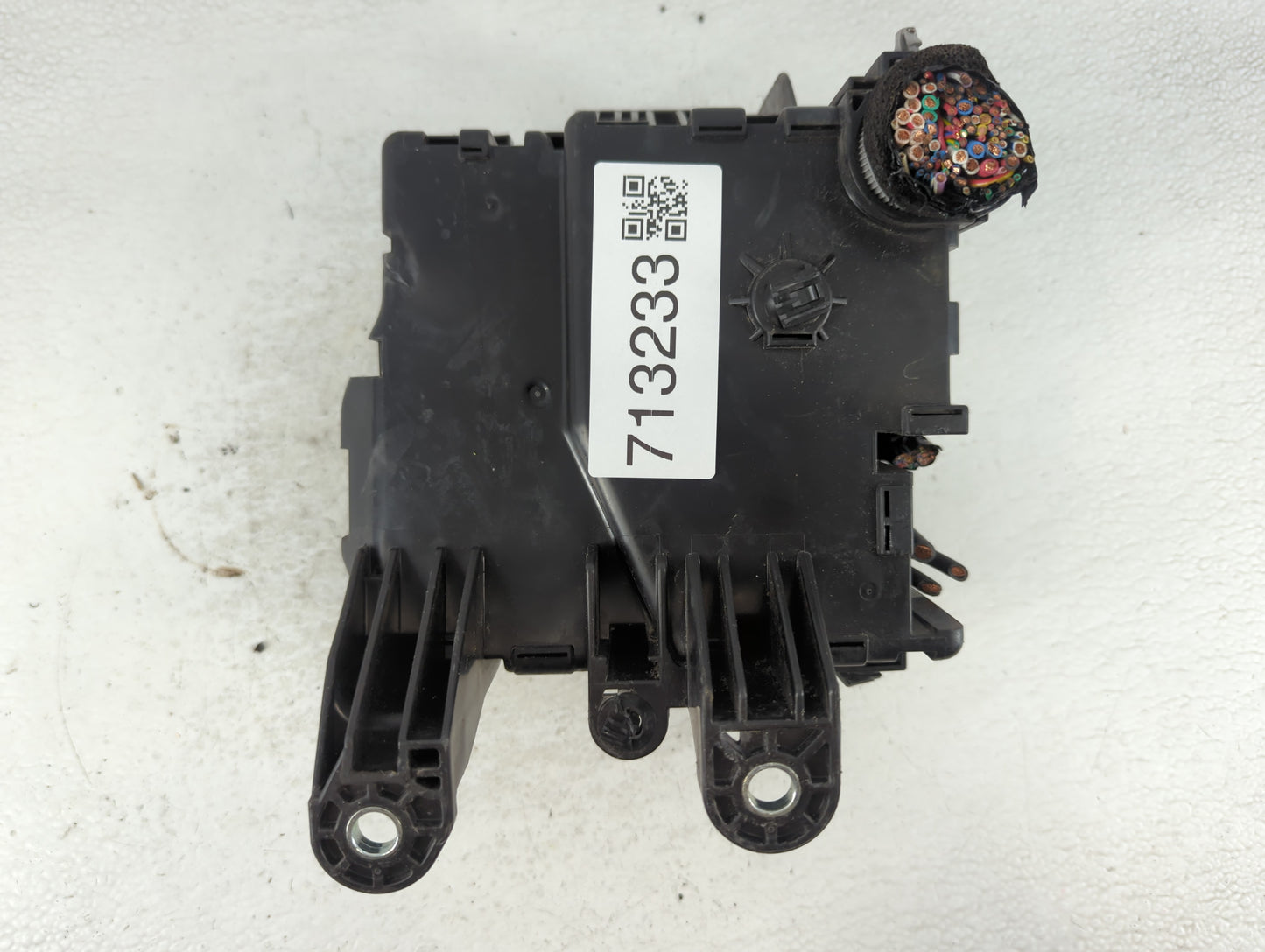 2013-2015 Mazda Cx-9 Fusebox Fuse Box Panel Relay Module P/N:TK21-66760 Fits Fits 2013 2014 2015 OEM Used Auto Parts - Oemusedautoparts1.com