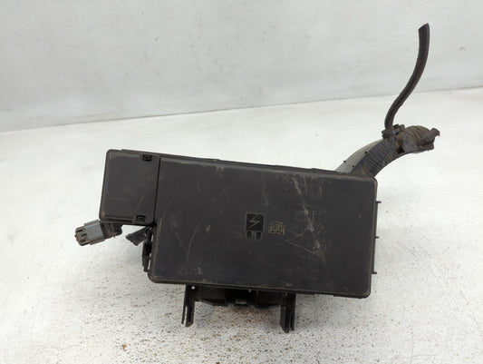 2003-2011 Honda Element Fusebox Fuse Box Panel Relay Module P/N:6351-3023 GU5T-14A003-AA Fits OEM Used Auto Parts - Oemusedautoparts1.com