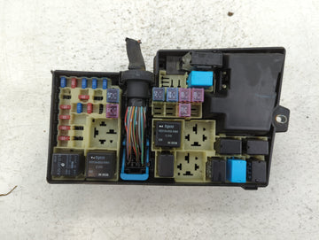 2004-2009 Mazda 3 Fusebox Fuse Box Panel Relay Module P/N:BP4K-66765 518818109 Fits Fits 2004 2005 2006 2007 2008 2009 OEM Used Auto Parts
