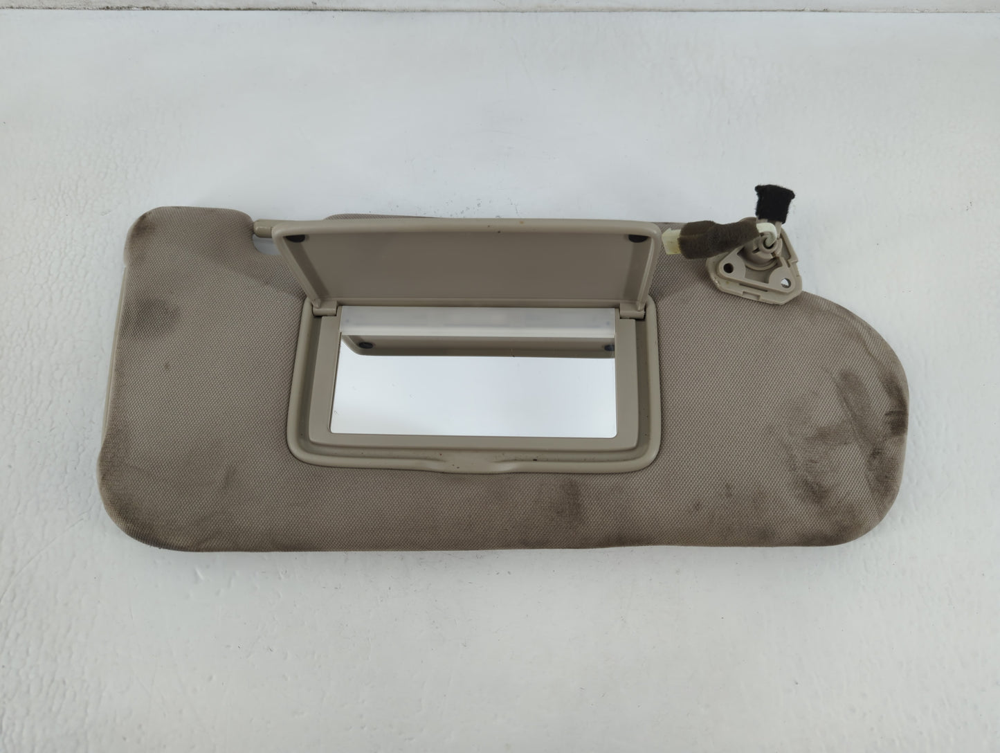 2006-2008 Infiniti Fx35 Sun Visor Shade Replacement Passenger Right Mirror Fits Fits 2006 2007 2008 OEM Used Auto Parts - Oemusedautoparts1.com