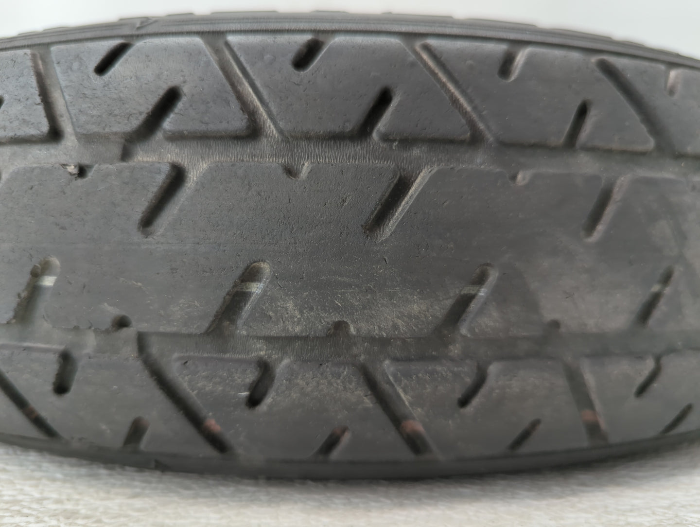 1992-2006 Hyundai Elantra Spare Donut Tire Wheel Rim Oem - Oemusedautoparts1.com