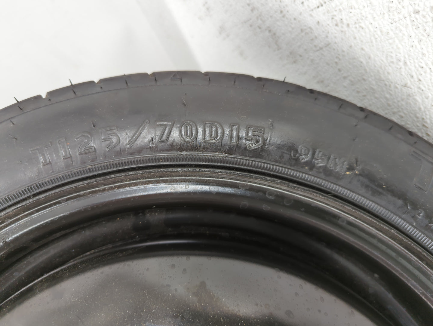 1992-2006 Hyundai Elantra Spare Donut Tire Wheel Rim Oem - Oemusedautoparts1.com