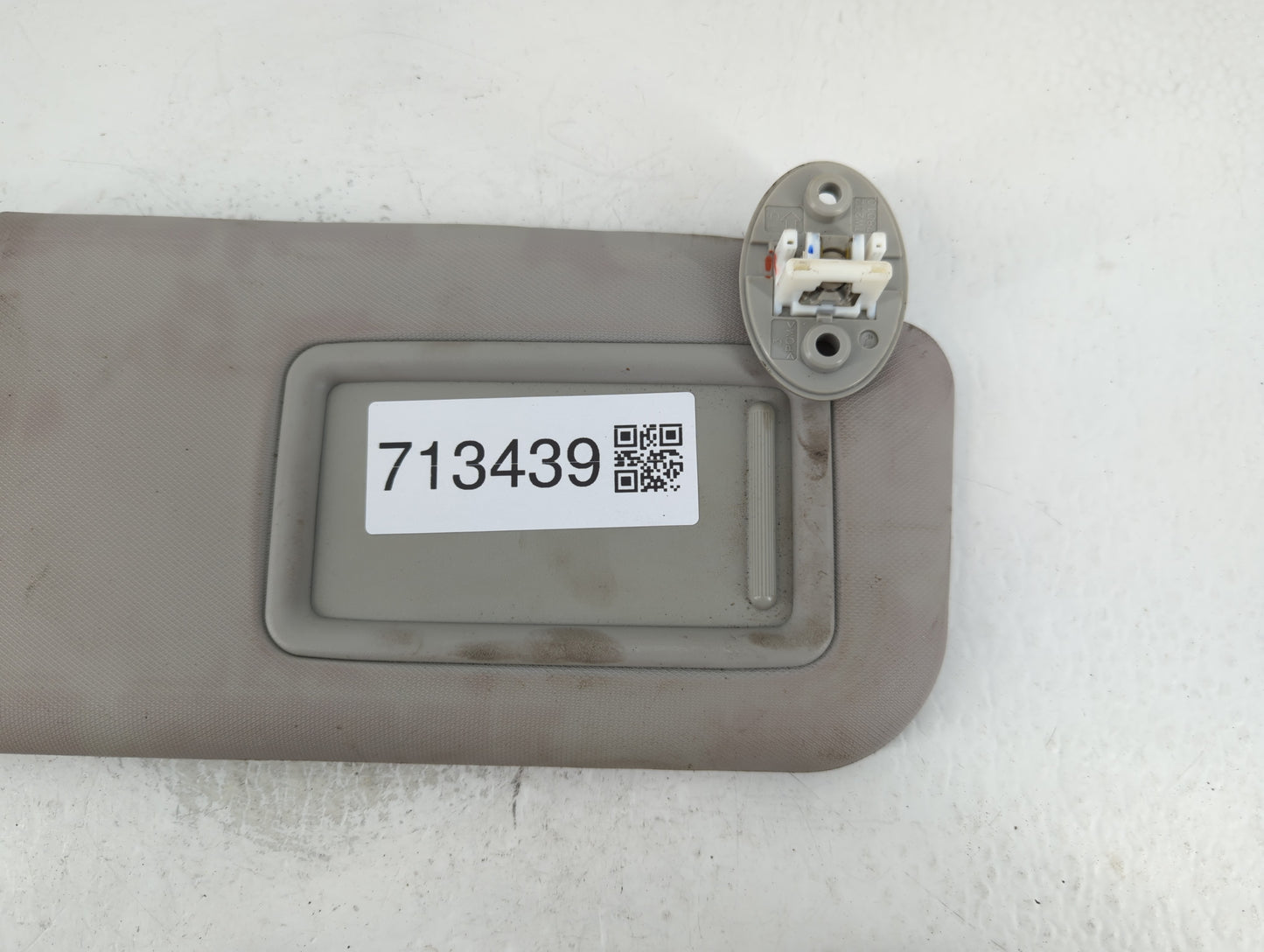 2017-2019 Toyota Corolla Sun Visor Shade Replacement Passenger Right Mirror Fits Fits 2017 2018 2019 OEM Used Auto Parts - Oemusedautoparts1.com