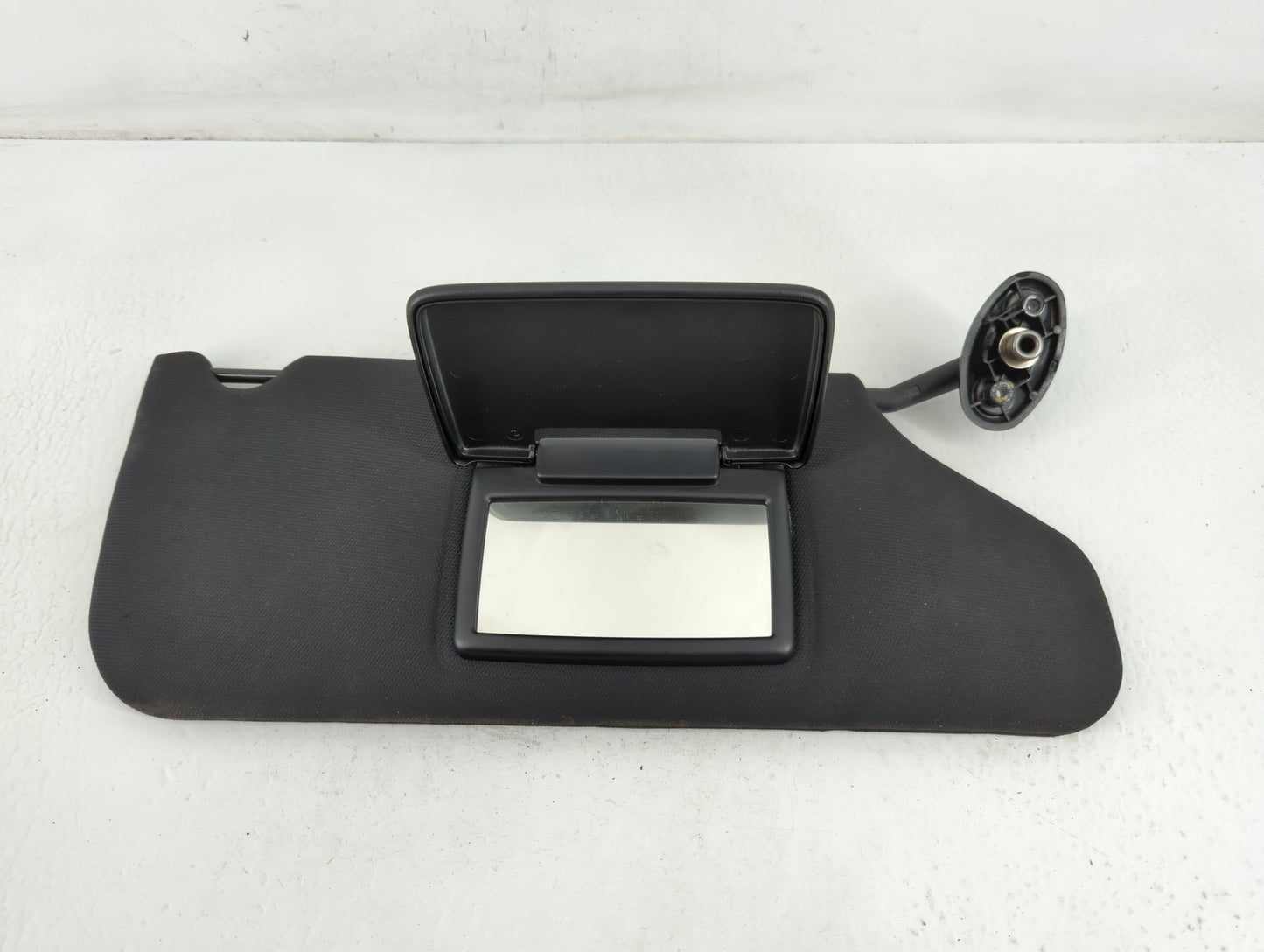 2011-2014 Dodge Avenger Sun Visor Shade Replacement Passenger Right Mirror Fits Fits 2011 2012 2013 2014 OEM Used Auto Parts - Oemusedautoparts1.com