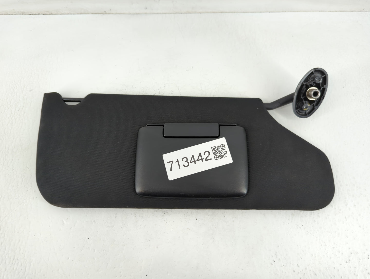2011-2014 Dodge Avenger Sun Visor Shade Replacement Passenger Right Mirror Fits Fits 2011 2012 2013 2014 OEM Used Auto Parts - Oemusedautoparts1.com