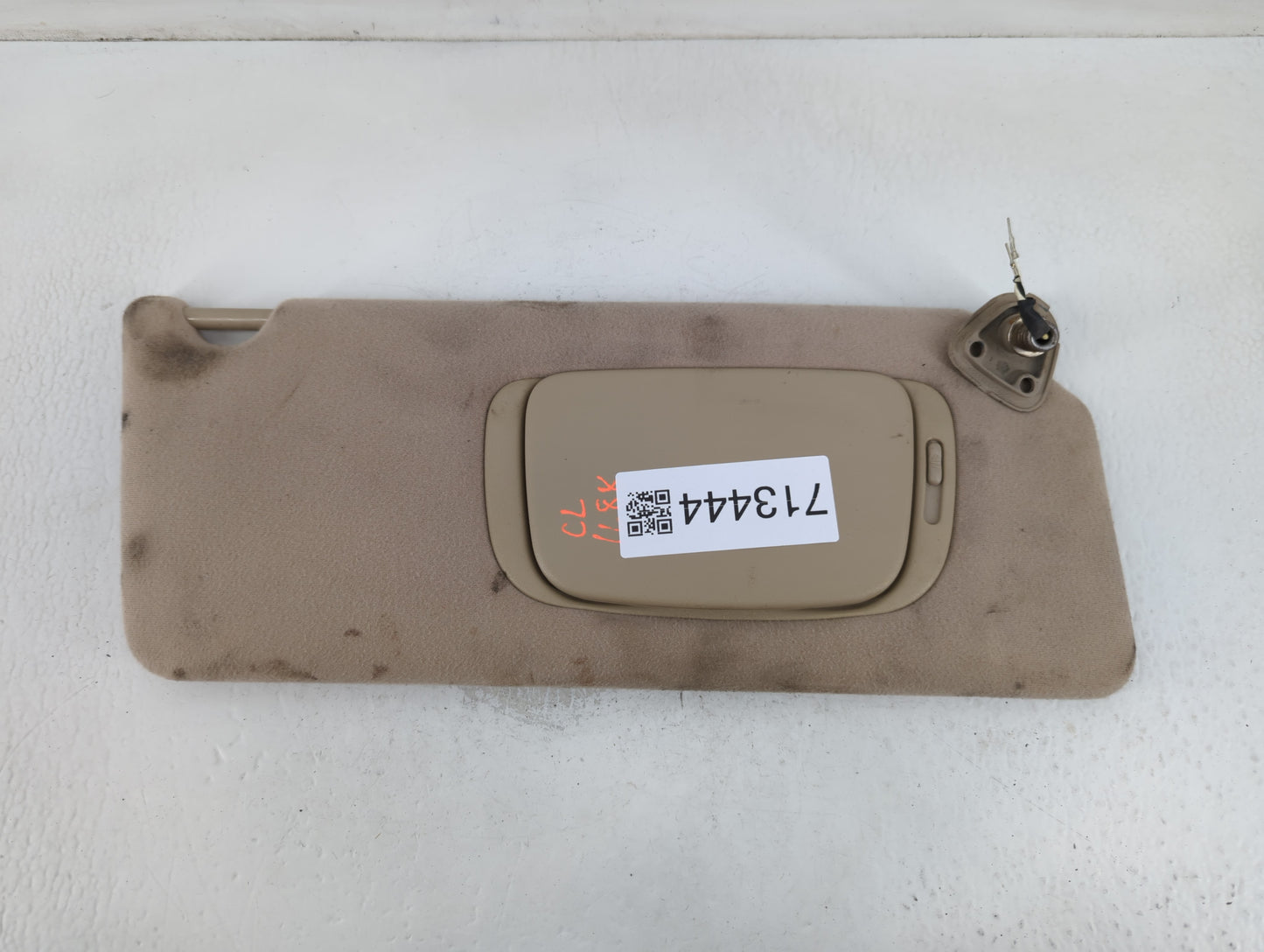 2002-2006 Toyota Camry Sun Visor Shade Replacement Passenger Right Mirror Fits Fits 2002 2003 2004 2005 2006 OEM Used Auto Parts - Oemusedautoparts1.com