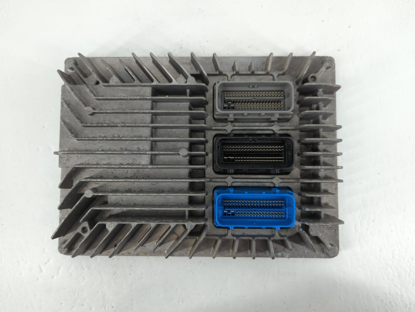 2013-2016 Chevrolet Malibu PCM Engine Control Computer ECU ECM PCU OEM P/N:12659501 12653998 Fits Fits 2013 2014 2015 2016 OEM Used Auto Parts - Oemusedautoparts1.com