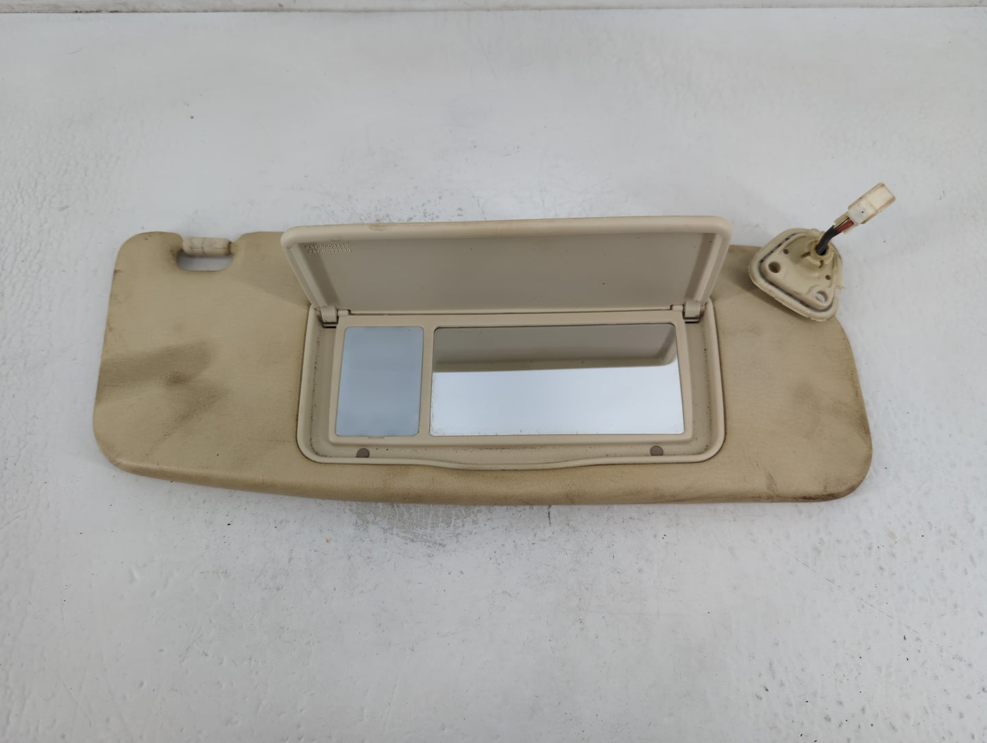 2007 Lexus Ls430 Sun Visor Shade Replacement Passenger Right Mirror Fits Fits 2008 2009 2010 OEM Used Auto Parts - Oemusedautoparts1.com