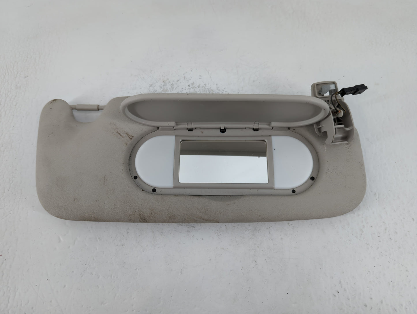2020 Mini Cooper Sun Visor Shade Replacement Passenger Right Mirror Fits OEM Used Auto Parts - Oemusedautoparts1.com