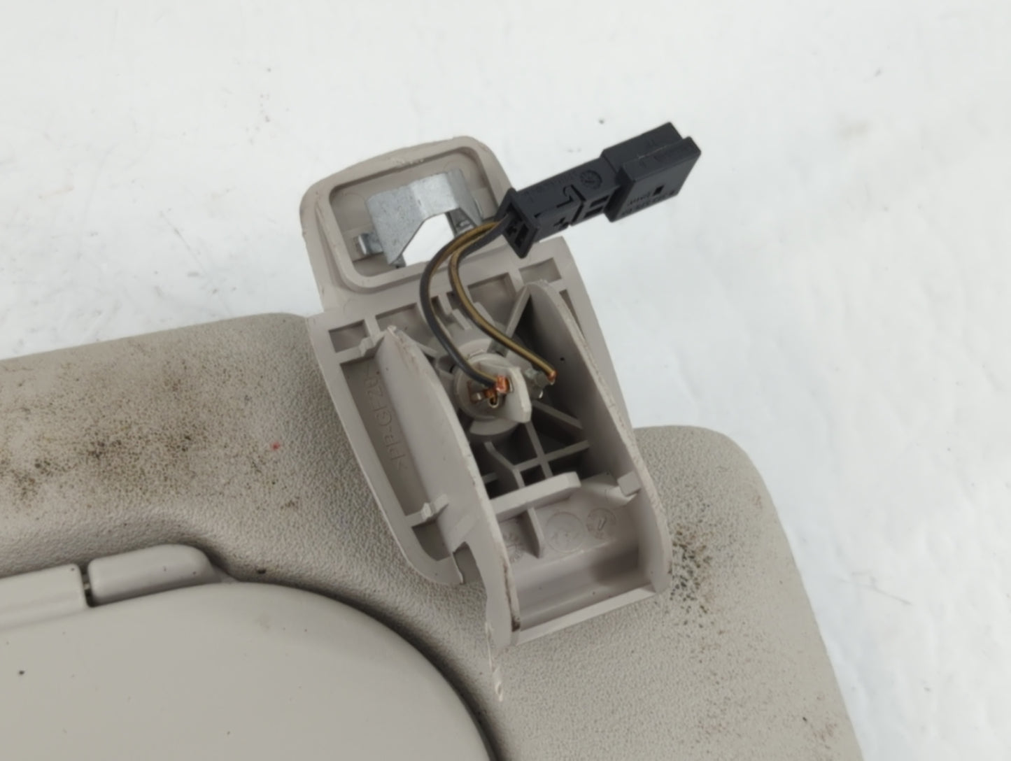 2020 Mini Cooper Sun Visor Shade Replacement Passenger Right Mirror Fits OEM Used Auto Parts - Oemusedautoparts1.com