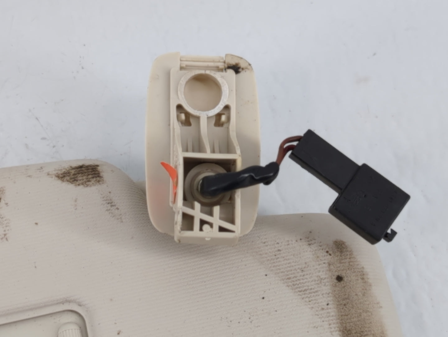 2009-2017 Volkswagen Cc Sun Visor Shade Replacement Passenger Right Mirror Fits Fits 2009 2010 2011 2012 2013 2014 2015 2016 2017 OEM Used Auto Parts - Oemusedautoparts1.com