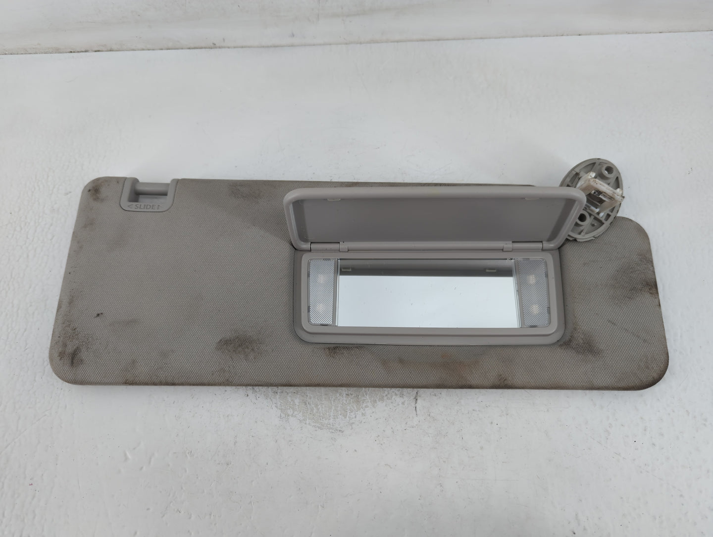 2021-2022 Toyota Sienna Sun Visor Shade Replacement Passenger Right Mirror Fits Fits 2021 2022 OEM Used Auto Parts - Oemusedautoparts1.com